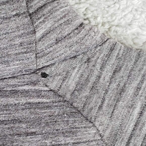 Kuhl Pullover Verena Funnel Neck Gray Red Pullover Women’s Size XL Flaw - Picture 5 of 12